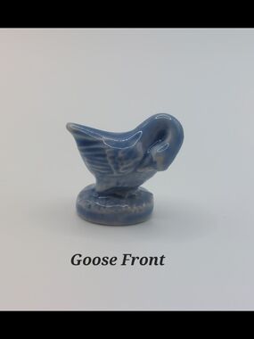 Vintage Red Rose Tea Miniature Wade Whimsies Porcelain Figurines, Goose